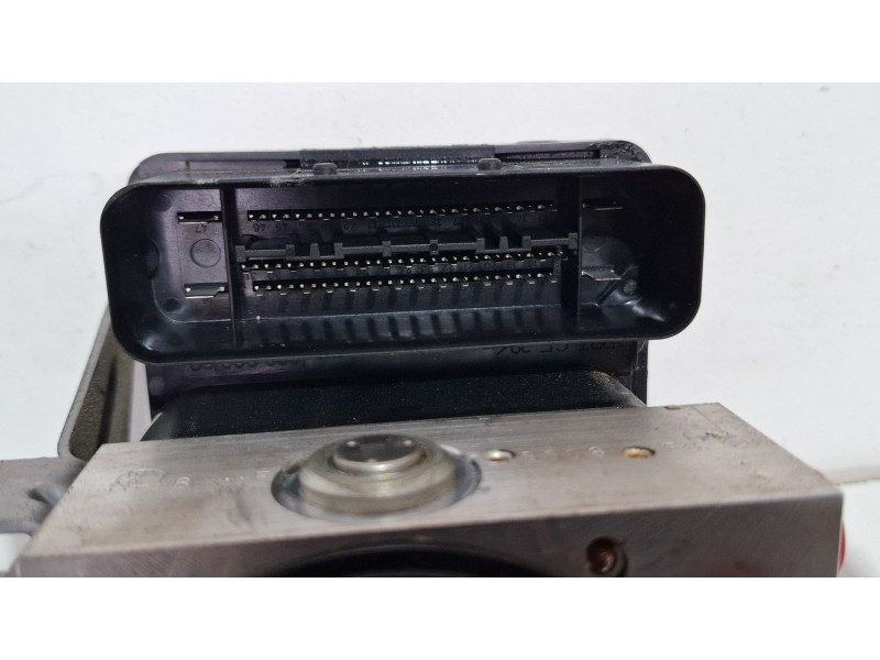 Recambio de modulo abs para bmw serie 1 120cl referencia OEM IAM 34526784764-01  