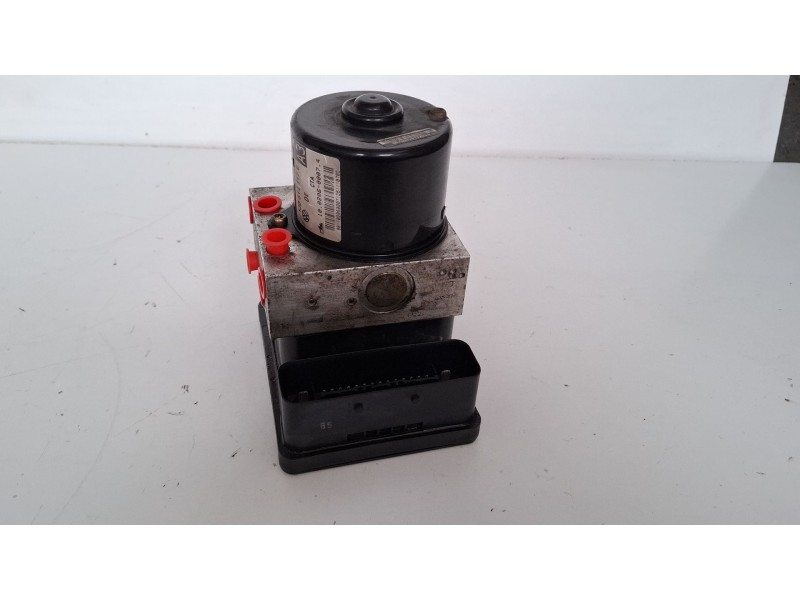 Recambio de modulo abs para volkswagen golf referencia OEM IAM 1J0614117E  