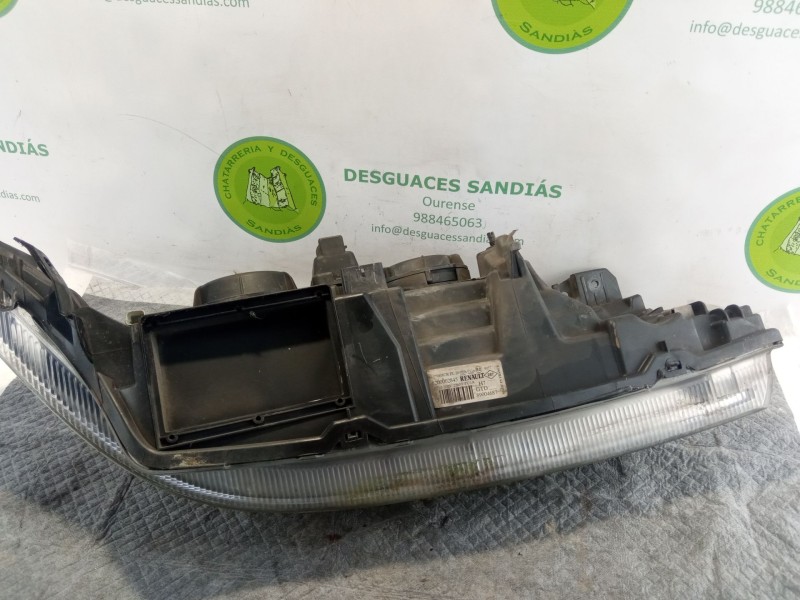 Recambio de faro delantero izquierdo para renault laguna referencia OEM IAM 8200002845 89004687 