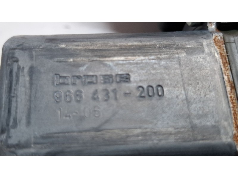 Recambio de elevalunas delantero izquierdo para opel zafira referencia OEM IAM 915367104  