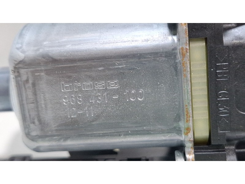 Recambio de elevalunas delantero izquierdo para renault megane scenic 1.5 d 110cv jz/jz09/jz0903 referencia OEM IAM 966315200 96