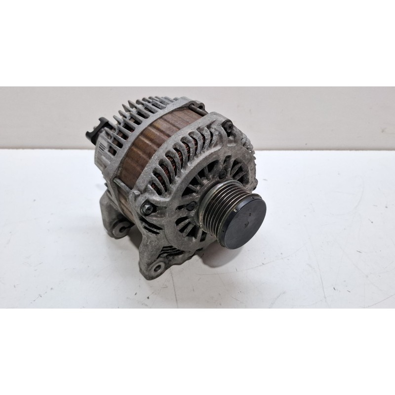 Recambio de alternador para renault megane scenic 1.5 d 110cv jz/jz09/jz0903 referencia OEM IAM 8200960533a  