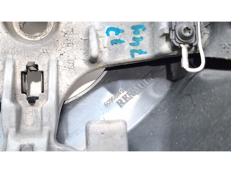 Recambio de volante (sin airbag) para renault megane scenic 1.5 d 110cv jz/jz09/jz0903 referencia OEM IAM 609581499  