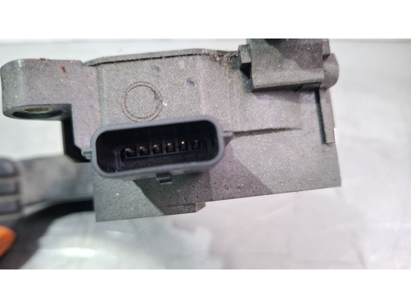 Recambio de pedal acelerador para renault megane scenic 1.5 d 110cv jz/jz09/jz0903 referencia OEM IAM 180020024r  