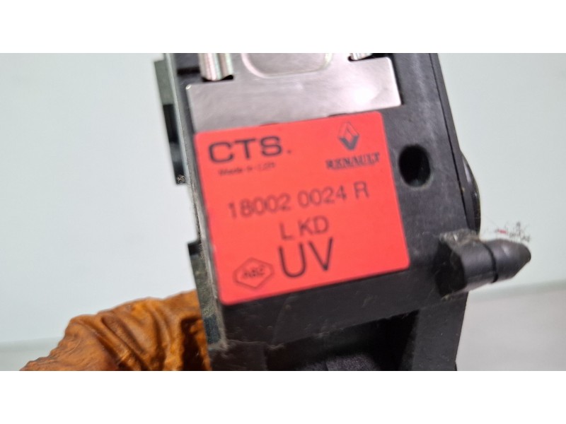 Recambio de pedal acelerador para renault megane scenic 1.5 d 110cv jz/jz09/jz0903 referencia OEM IAM 180020024r  