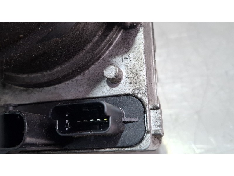 Recambio de bomba direccion asistida para peugeot 508 active hdi referencia OEM IAM 9675277380  