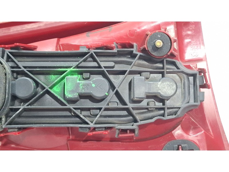 Recambio de piloto trasero derecho para citroën c3 referencia OEM IAM   