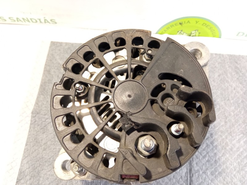 Recambio de alternador para opel zafira referencia OEM IAM 102211-8640  