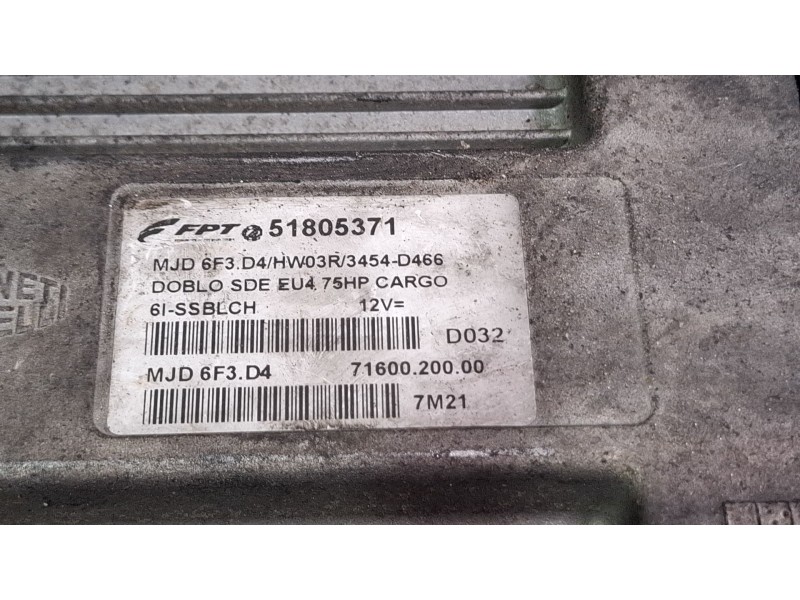 Recambio de centralita motor para fiat dobló referencia OEM IAM 51805371  