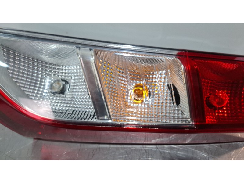 Recambio de piloto trasero derecho para dacia dokker referencia OEM IAM 265509604R  