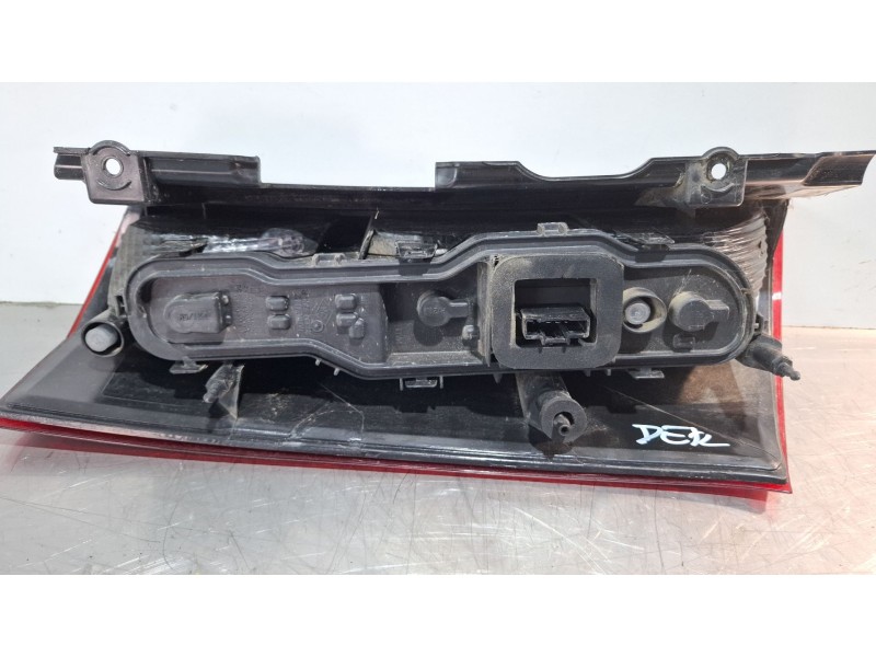 Recambio de piloto trasero derecho para dacia dokker referencia OEM IAM 265509604R  