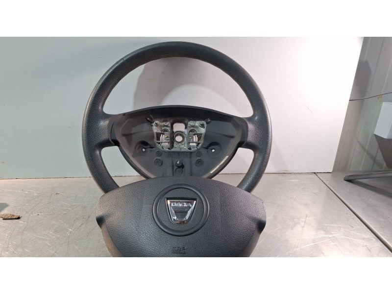 Recambio de volante con airbag para dacia dokker referencia OEM IAM 307482899N54AC  