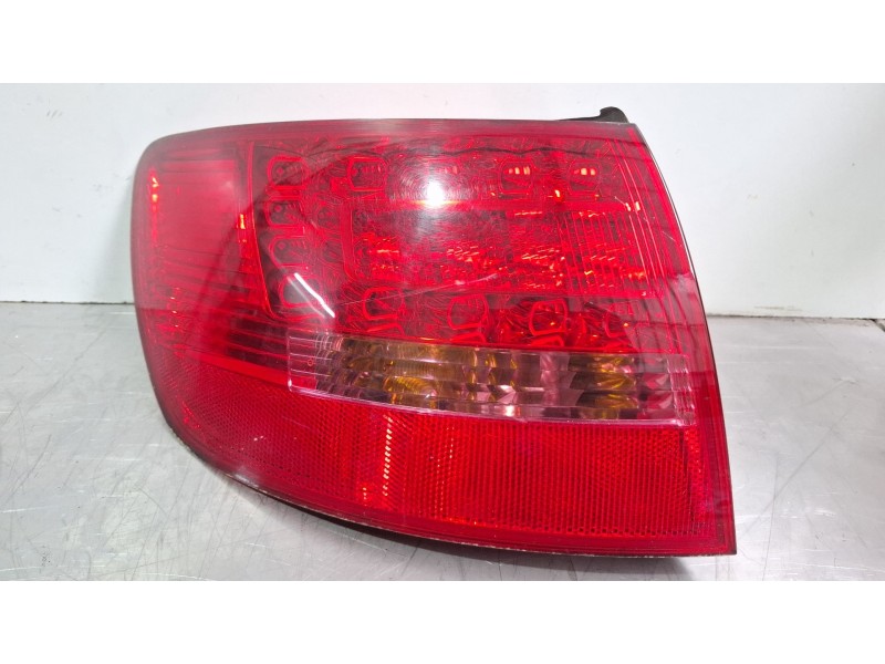 Recambio de piloto trasero izquierdo para audi a 6 referencia OEM IAM 89317030  