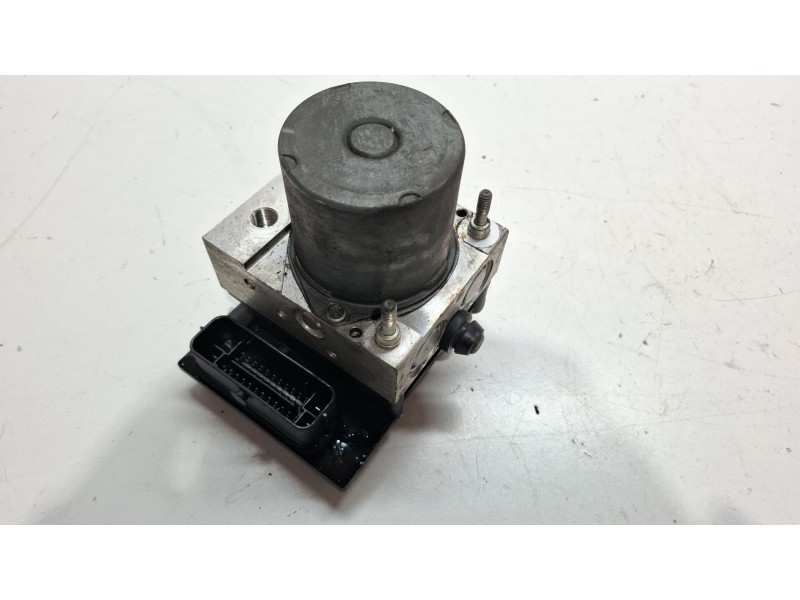 Recambio de modulo abs para audi a 6 referencia OEM IAM 0265235100 4F0614517T  