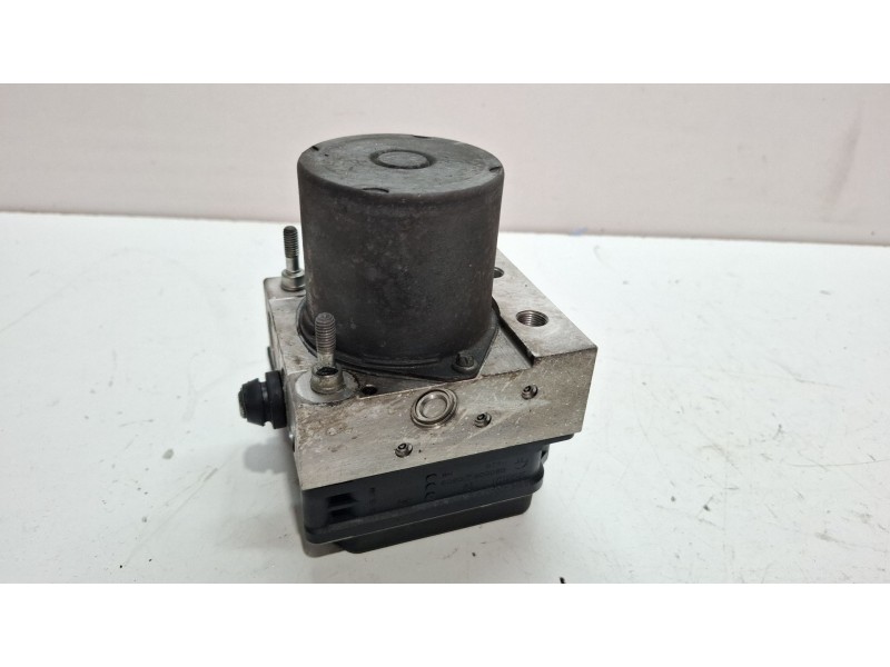 Recambio de modulo abs para audi a 6 referencia OEM IAM 0265235100 4F0614517T  