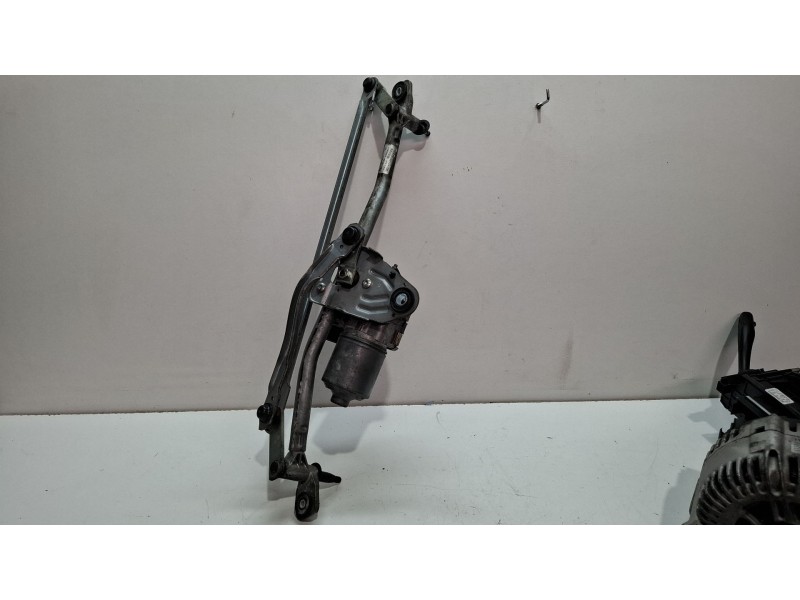 Recambio de motor limpiaparabrisas delantero para audi a 6 referencia OEM IAM 3397020880  