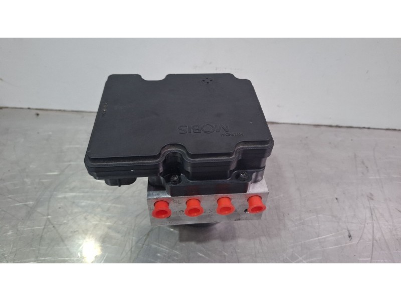 Recambio de modulo abs para hyundai i20 referencia OEM IAM 589101J270 6158945200  