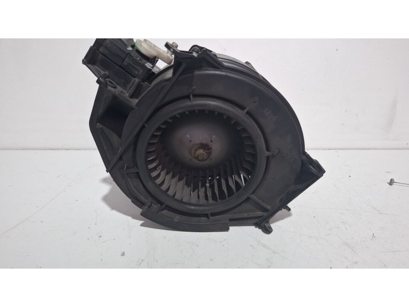 Recambio de motor calefaccion para audi a 6 referencia OEM IAM 9140010511 CZ2468105840 4F0910521  