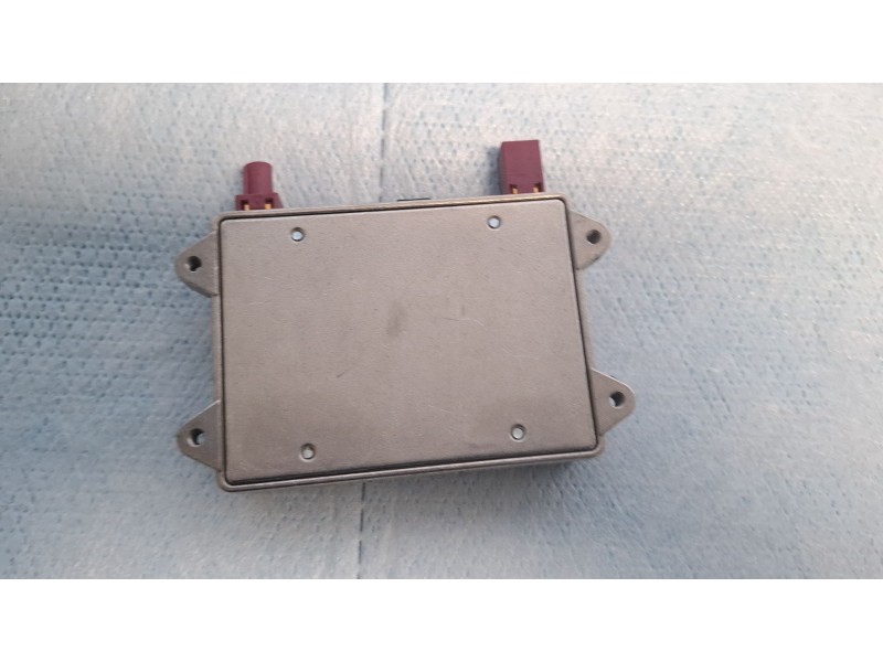 Recambio de amplificador atena para audi a 6 referencia OEM IAM 8E0035456C  