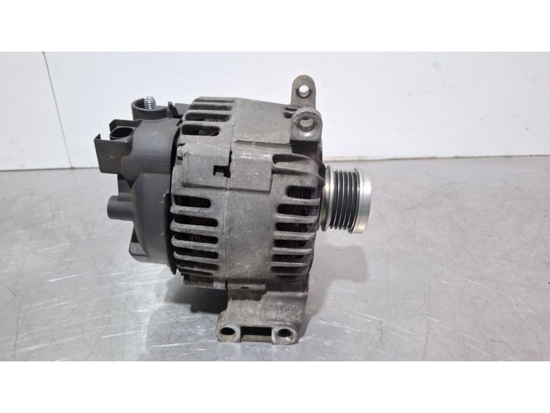 Recambio de alternador para mercedes-benz clase a (w169) a 160 cdi (169.006, 169.306) referencia OEM IAM A6401540402  