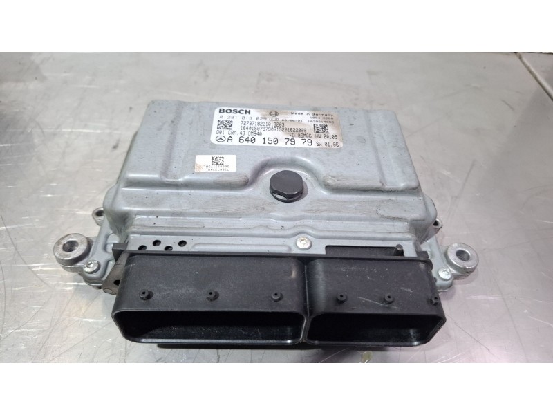 Recambio de centralita motor para mercedes-benz clase a (w169) a 160 cdi (169.006, 169.306) referencia OEM IAM 0281013029 A64015