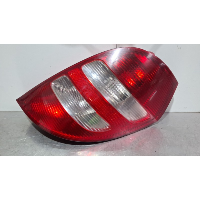 Recambio de piloto trasero derecho para mercedes-benz clase a (w169) a 160 cdi (169.006, 169.306) referencia OEM IAM a1698200464