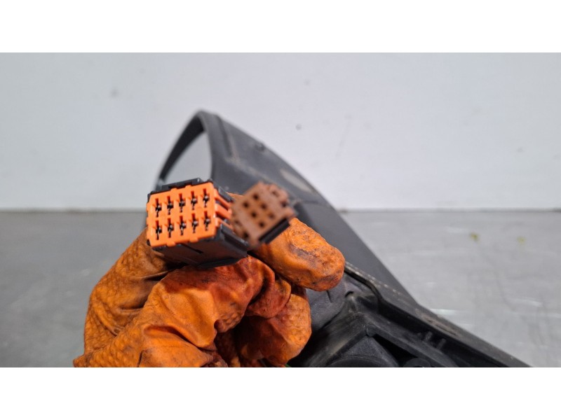 Recambio de espejo retrovisor derecho electrico para peugeot 308 referencia OEM IAM 98088637XT  