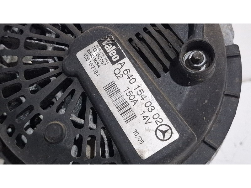 Recambio de alternador para mercedes-benz 180 referencia OEM IAM a6401540302  