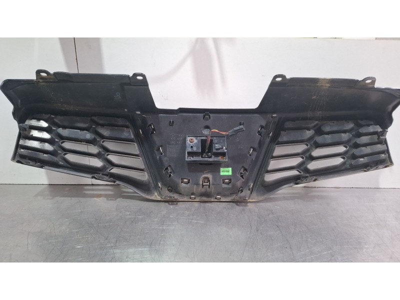 Recambio de rejilla delantera para nissan qashqai referencia OEM IAM A0455283  