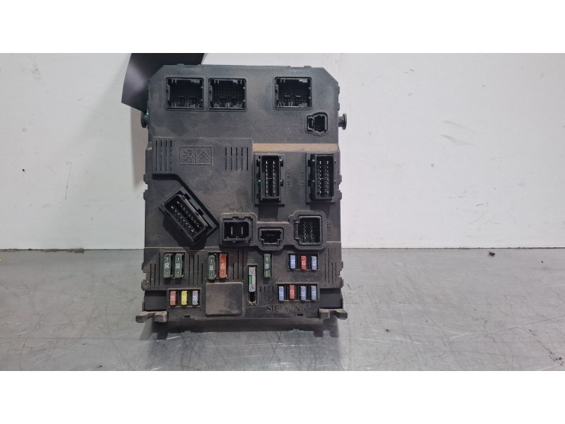 Recambio de centralita bsi para peugeot 206 referencia OEM IAM 9653667680 S118085220L  