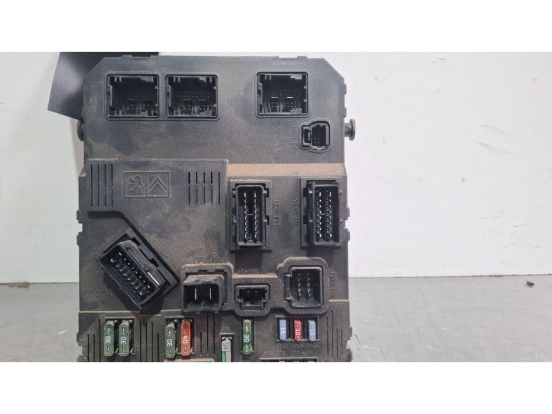 Recambio de centralita bsi para peugeot 206 referencia OEM IAM 9653667680 S118085220L  