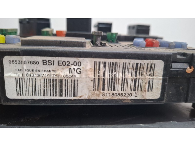 Recambio de centralita bsi para peugeot 206 referencia OEM IAM 9653667680 S118085220L  