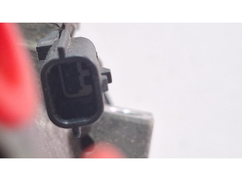 Recambio de compresor aire acondicionado para nissan qashqai referencia OEM IAM 926009865R 00688710361  