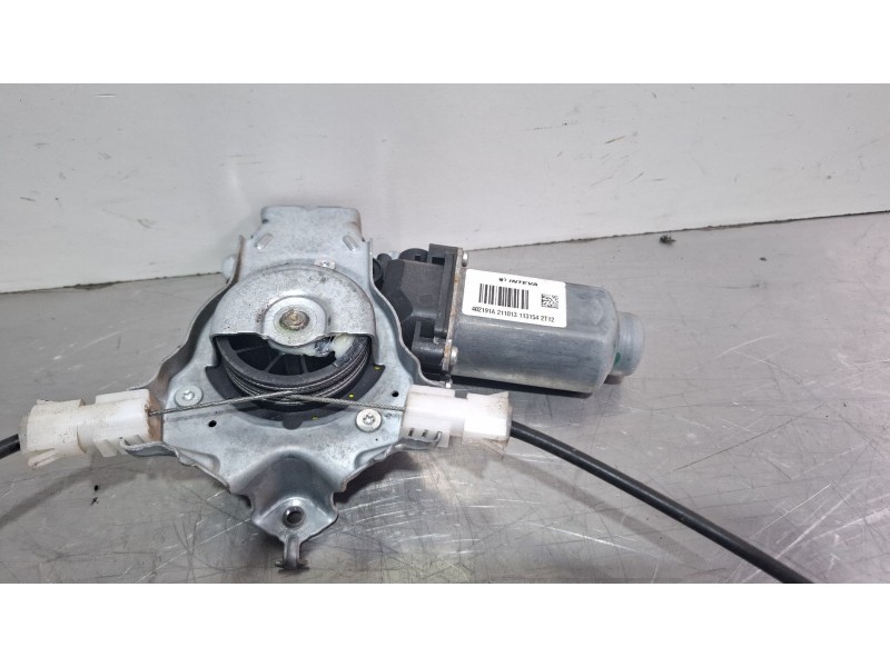 Recambio de elevalunas trasero izquierdo para nissan qashqai referencia OEM IAM N120869 402191A  