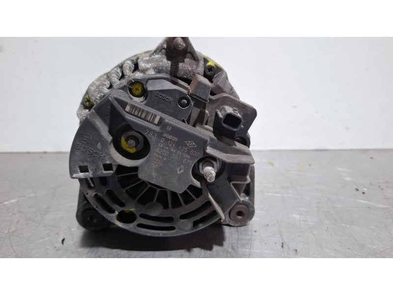 Recambio de alternador para renault clio referencia OEM IAM 0124425037 8200390675  