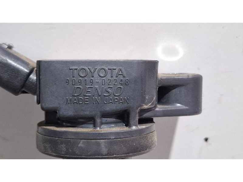 Recambio de bobina encendido para toyota avensis (_t22_) 2.0 vvt-i (azt220_) referencia OEM IAM 90919-02248  