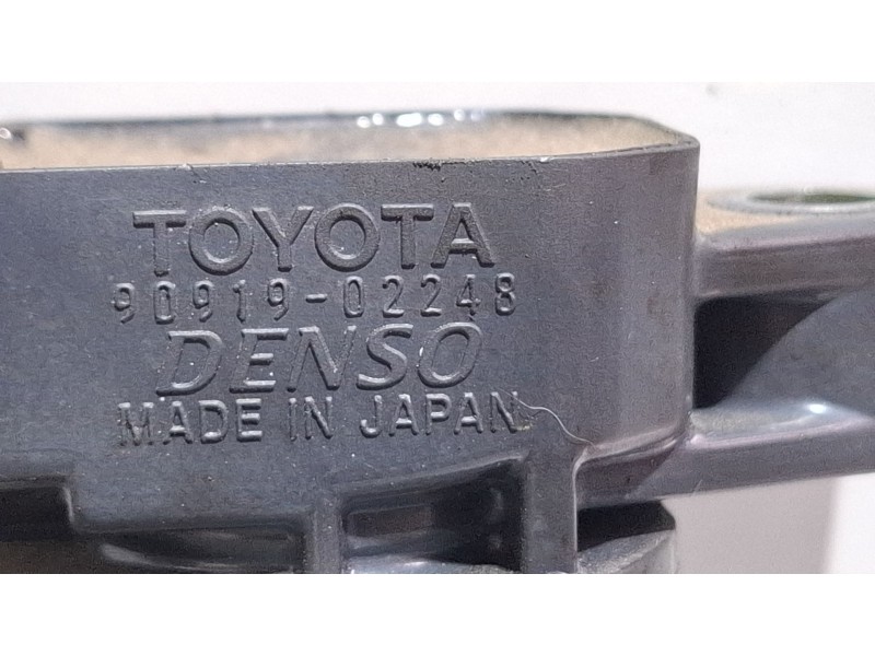 Recambio de bobina encendido para toyota avensis (_t22_) 2.0 vvt-i (azt220_) referencia OEM IAM 90919-02248  