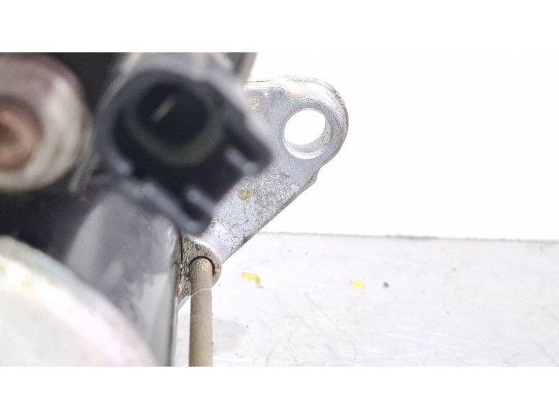 Recambio de motor arranque para toyota avensis (_t22_) 2.0 vvt-i (azt220_) referencia OEM IAM 28100-0h061  