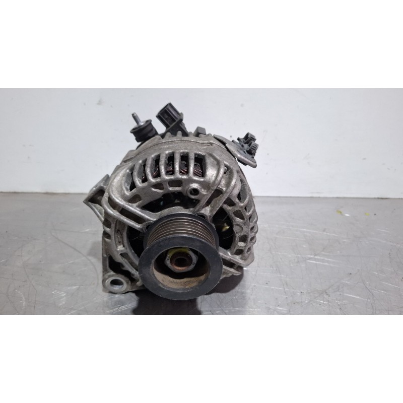 Recambio de alternador para toyota avensis (_t22_) 2.0 vvt-i (azt220_) referencia OEM IAM 0124325085 27060-0h070f  