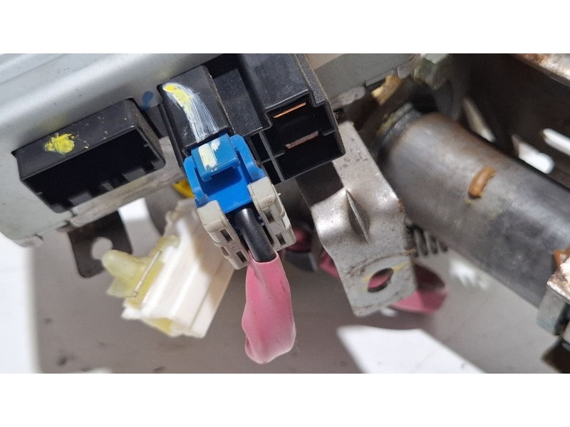 Recambio de columna direccion para hyundai i20 referencia OEM IAM 56345-E2500 5WY7930A  