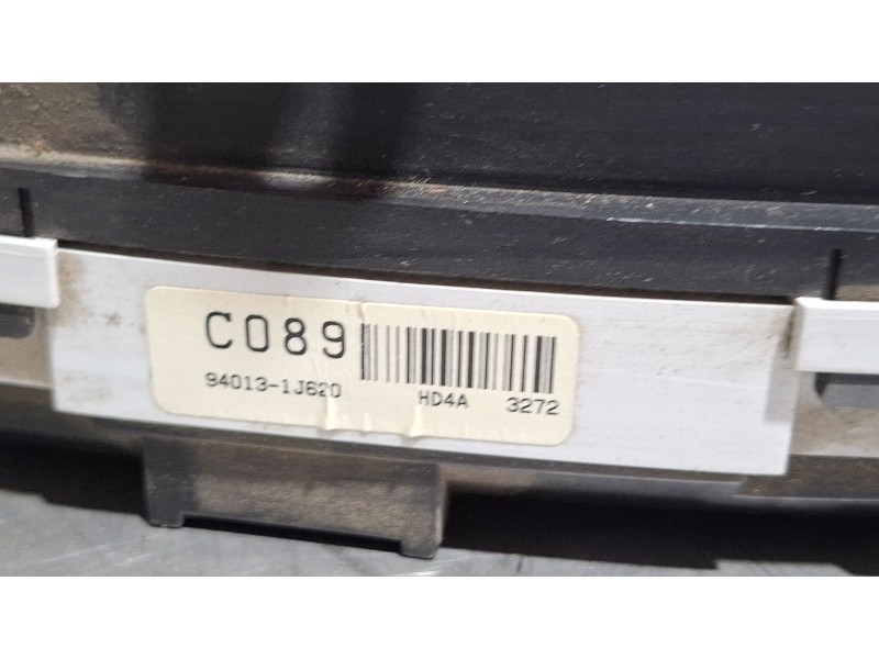 Recambio de cuenta kilometros para hyundai i20 referencia OEM IAM 940131J620  