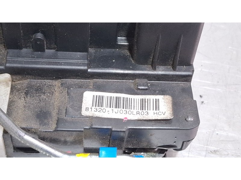 Recambio de cerradura puerta delantera derecha para hyundai i20 referencia OEM IAM 81320  
