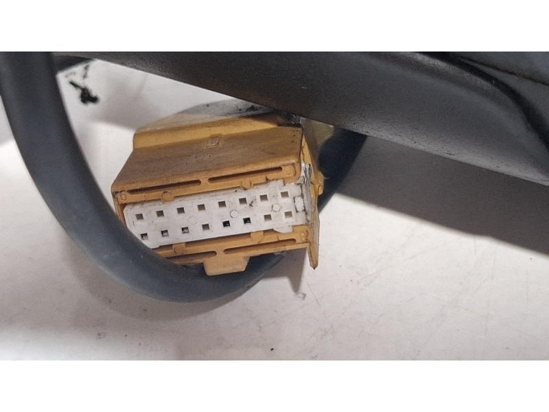 Recambio de espejo retrovisor izquierdo electrico para audi a4 referencia OEM IAM e1010681  