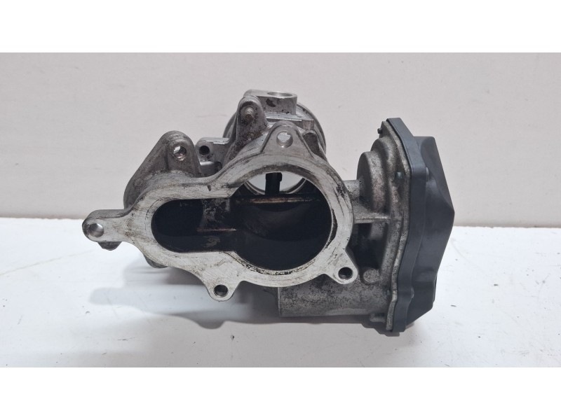 Recambio de valvula egr para audi a4 referencia OEM IAM A2C53060455  