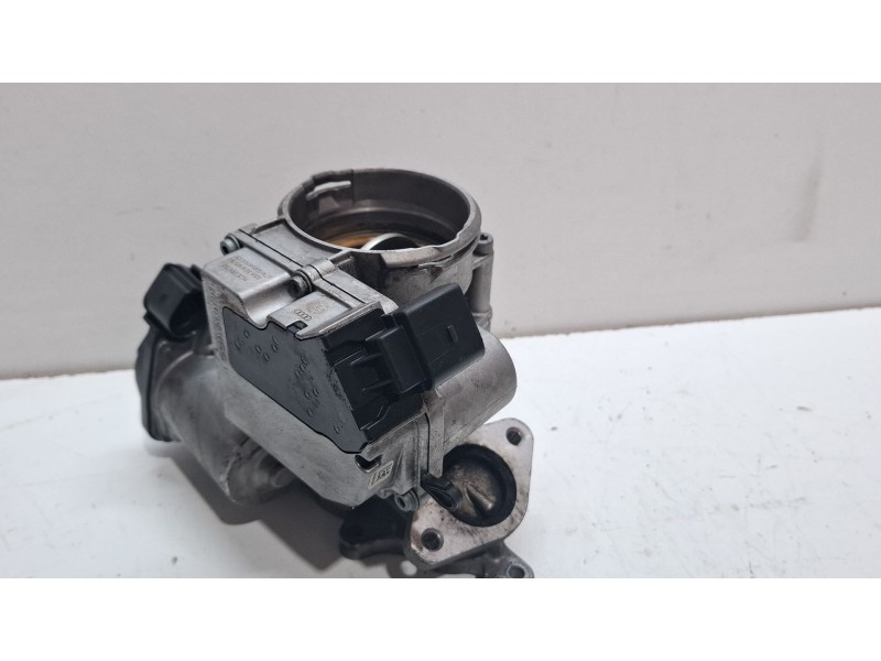 Recambio de valvula egr para audi a4 referencia OEM IAM A2C53060455  