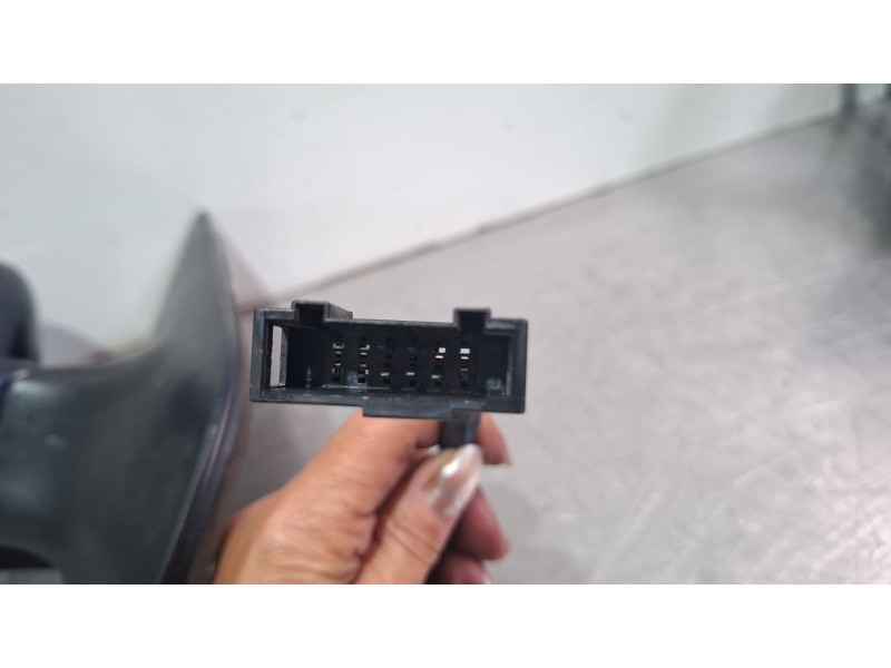 Recambio de espejo retrovisor derecho electrico para volkswagen bora referencia OEM IAM E1010515  