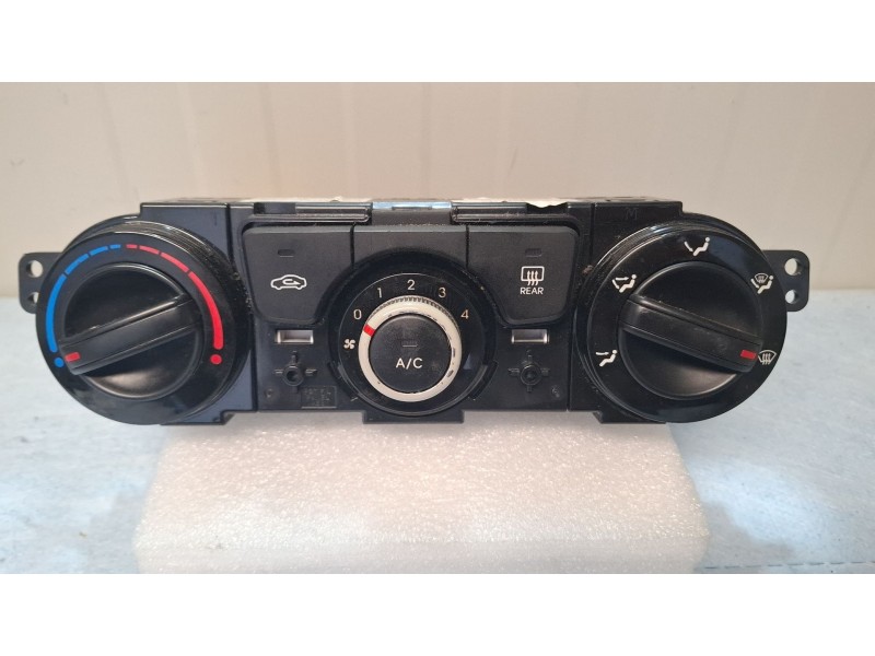 Recambio de mando climatizador para hyundai i20 referencia OEM IAM 97250-4P560  
