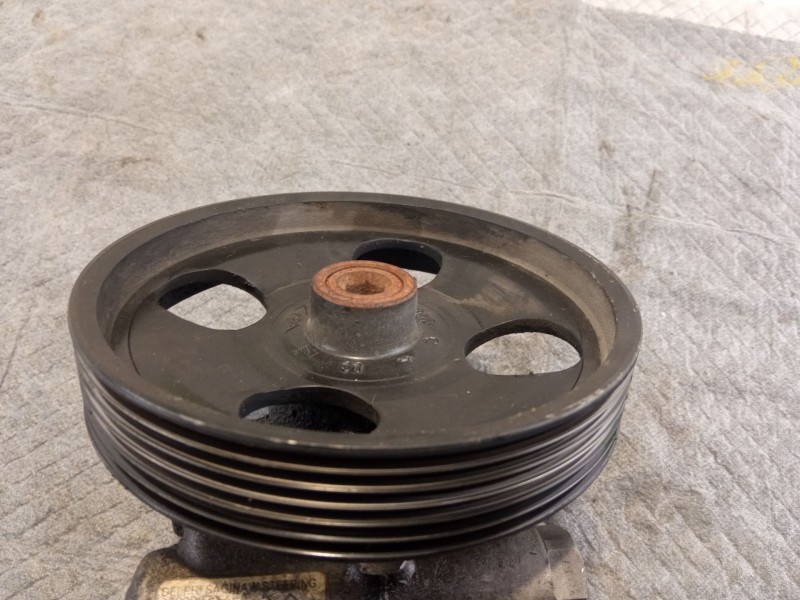 Recambio de bomba direccion asistida para renault laguna referencia OEM IAM 8200096704 8200100082 