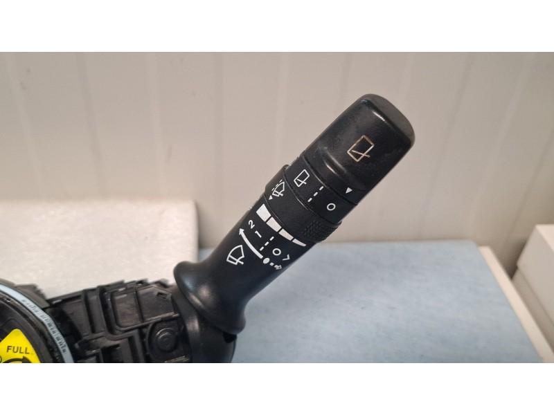 Recambio de mando multifuncion para hyundai i20 referencia OEM IAM 202008910 93480-1y000 ANILLO AIRBAG  