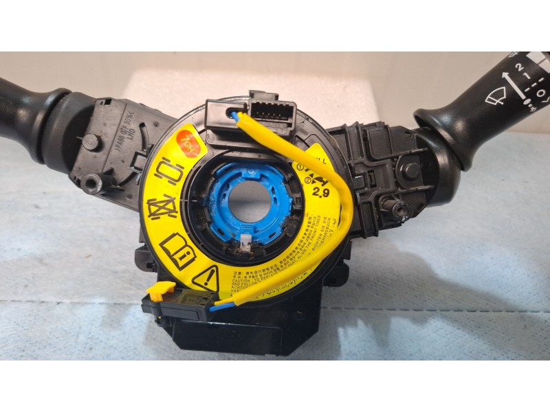 Recambio de mando multifuncion para hyundai i20 referencia OEM IAM 202008910 93480-1y000 ANILLO AIRBAG  